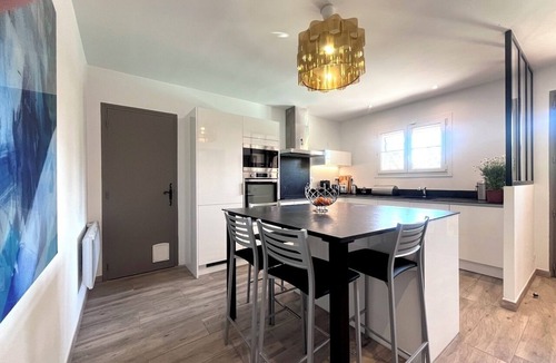 Mauguio House | Villa with pool 15 minutes from the beach