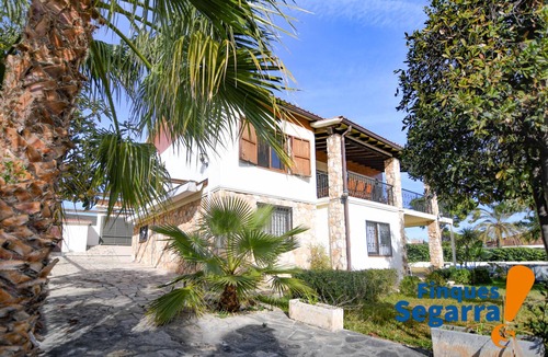 El Roc de Sant Gaieta House | Villa with pool and barbecue, 900m from the beach