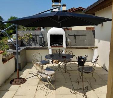 Salies-de-Bearn House | Villa with pool and hot tub