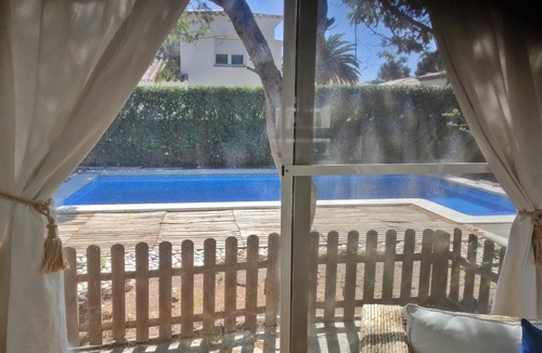 Via Marina Villa | VILLA WITH POOL AND PRIVATE GARDEN 3 KM FROM THE SEA