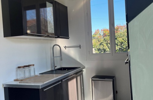 Carpentras Villa | Villa with pool and air conditioning