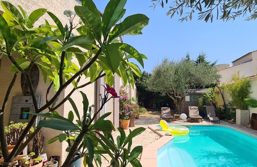 Aujargues Villa | Villa with pool between Nimes and Montpellier