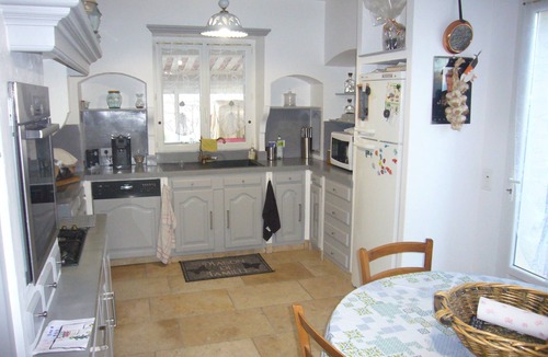 Senas Villa | VILLA WITH POOL BETWEEN ALPILLES AND DURANCE