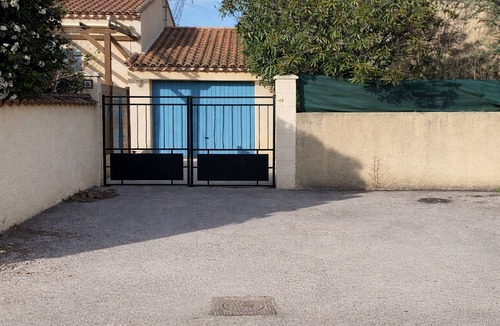 Saint-Aunes Villa | Villa with pool- close to Montpellier & beaches