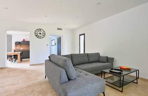 Blauzac Villa | Villa with pool for 6 people in Blauzac-