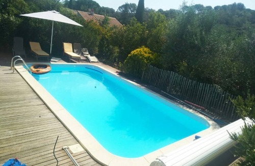 Castelnau-le-Lez Villa | Villa With Pool and Views Over Park in Quiet Area