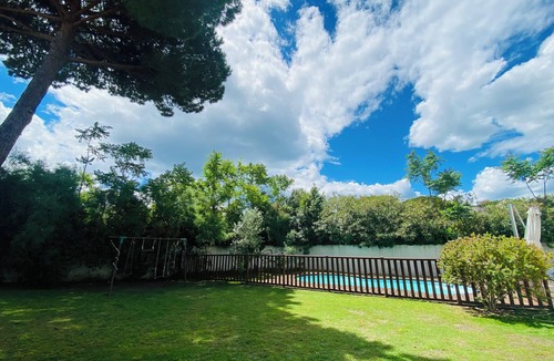 La Grande-Motte Villa | Villa with pool between golf course and beach
