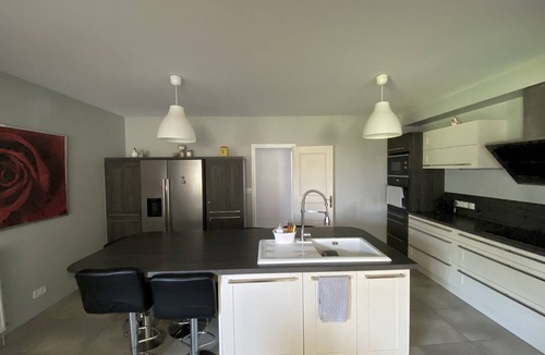 Nogent-sur-Eure Villa | Villa with pool and spa