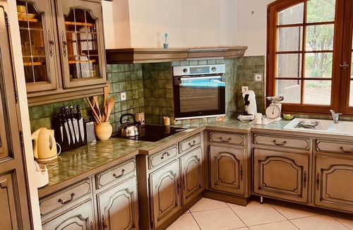 Monteils House | Villa with pool in a quiet forest setting