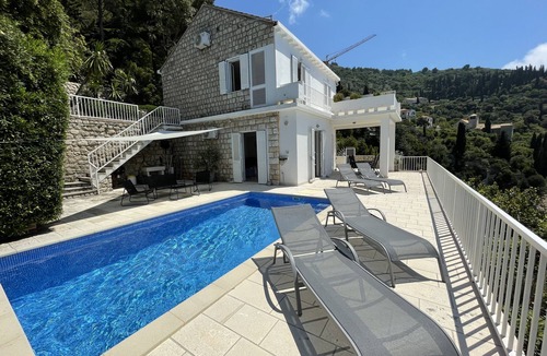 Dubrovnik Villa | Villa with pool in the most beautiful part of Dubrovnik on unique location