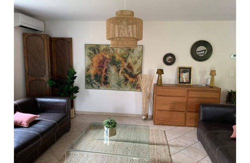 Valergues Villa | Villa with pool near Montpellier and beaches