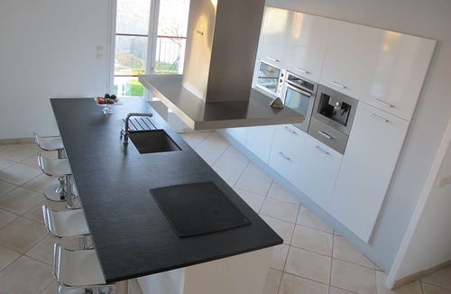 Alleins House | VILLA WITH POOL VIEW LUBERON