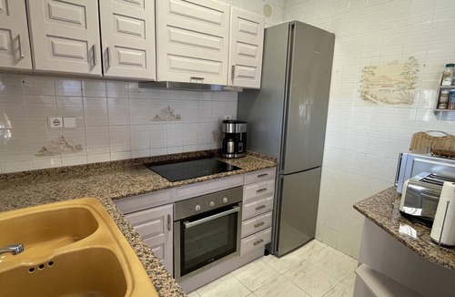 Miami Platja Cottage | Villa with Private Pool, Parking, A/C in Miami Playa