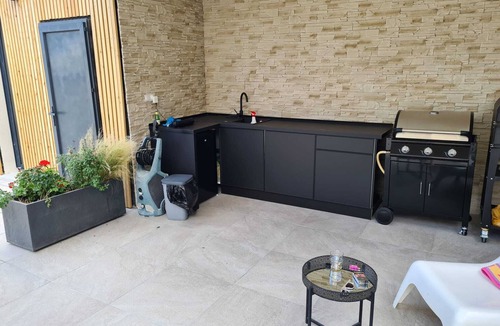 La Ricamarie Villa | Villa with Private Pool & Cinema Room