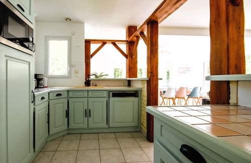 La Turballe Villa | Villa with private pool, spa, beach and shops within walking distance