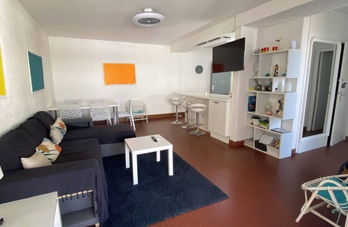 Le Barcares Villa | Villa with private pool + air conditioning + Wifi on the beach not overlooked