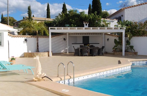 Benidoleig Villa | VILLA WITH PRIVATE POOL, BEAUTIFUL VIEWS!