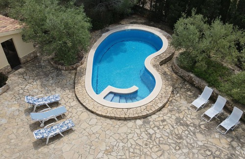 L'Ampolla House | Villa with private pool in the countryside in a quiet are