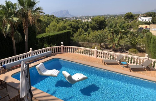 San Jaime House | Villa with private pool, sea view and golf course near Moraira