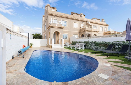 Jeronimo y Avileses y Balsicas de Arriba House | Villa with private pool
