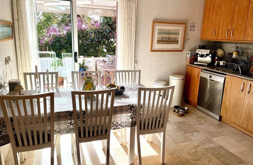 Sitges House | Villa with private pool, sea and mountain views. Walking distance to the beach.