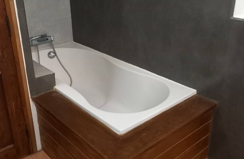 Verfeuil Villa | Villa with Provencal charm