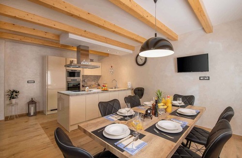 Rakalj Villa | Villa with roof terrace and whirlpool