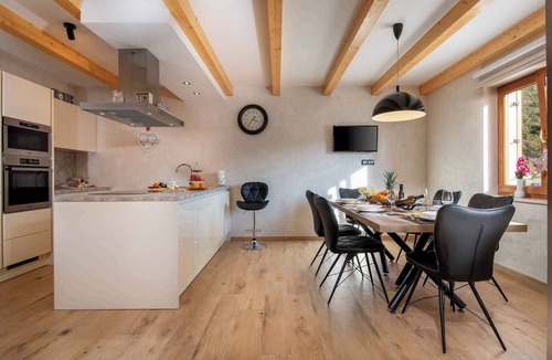 Rakalj Villa | Villa with roof terrace and whirlpool