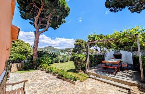 Santa Susanna Villa | Villa with sea view & pool in Santa Susanna