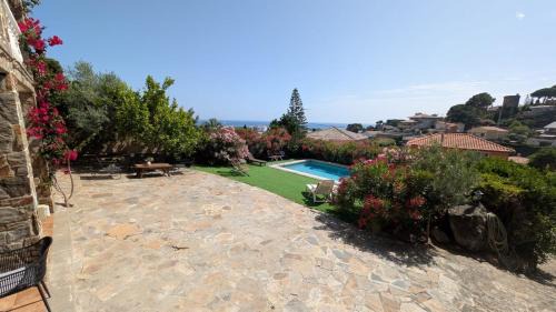 Santa Susanna Villa | Villa with sea view & pool in Santa Susanna