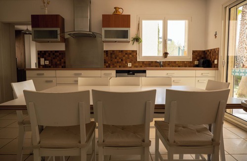 Garrigues Villa | Villa with secure swimming pool, SPA, 14 people, 6 bedrooms, quiet, all comforts