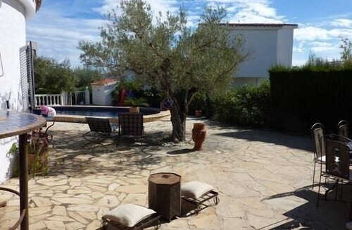 Cap Roig House | Villa with solar heated pool for 8 persons 200m from the sea