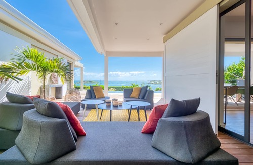 Cul de Sac Villa | Villa with Spectacular Sea View