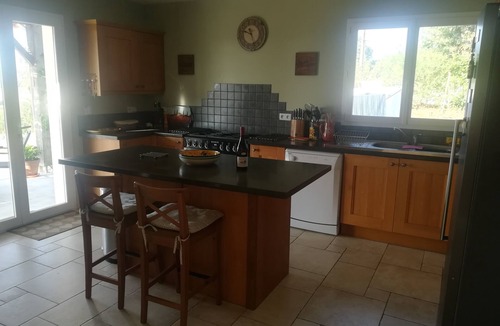 Bezolles House | Villa with Stunning Views, Pool and Fast WiFi