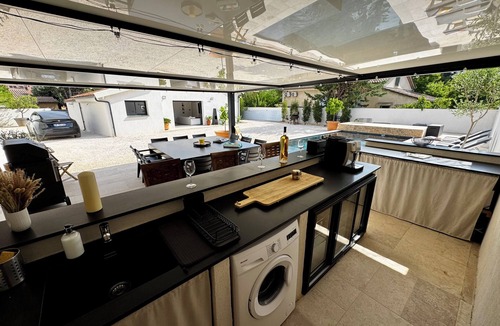 La Valette-du-Var House | Villa with swimming pool - La Valette du