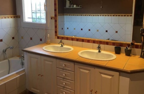 Mondragon Villa | Villa with swimming pool in PONT SAINT ESPRIT near the Gorges de l'Ardeche