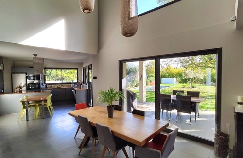 Aigues-Vives House | Villa with swimming pool between sea and camargue