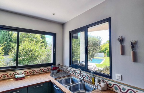 Aigues-Vives House | Villa with swimming pool between sea and camargue