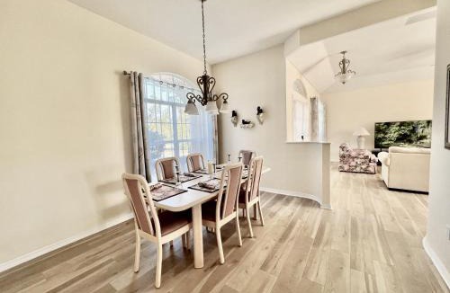 Long Meadow Villa | Villa with swimming pool & spa in quiet area