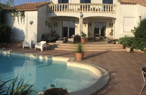 Juvignac Villa | Villa with swimming pool and Mediterranean garden on the Fontcaude golf course