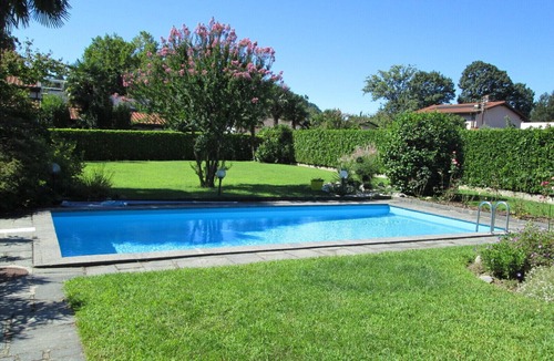 Magliaso Villa | Villa with swimming pool and large garden with parking (license no. NL-00004541)