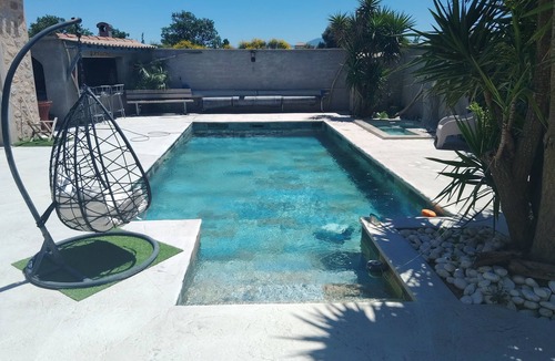 Thuir House | Villa with swimming pool, sauna, jacuzzi, Thuir