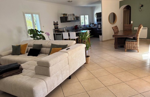 Mons Villa | Villa with swimming pool in the Cévennes 10 people electric charging point