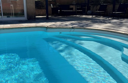 Mons Villa | Villa with swimming pool in the Cévennes 10 people electric charging point