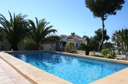 Urbanitzacio la Fustera Villa | Villa with two bedrooms and private pool in a quiet area