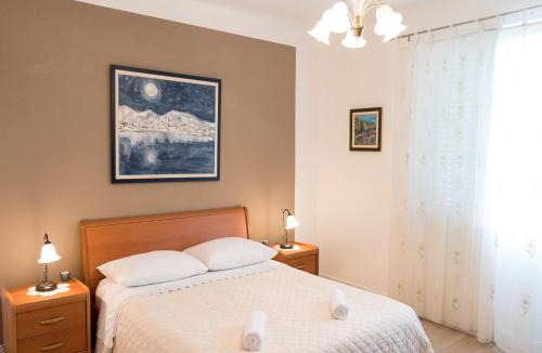Peracko Blato House | Villa with with 5 apartments in Peracko Blato