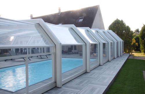 Acheres-la-Foret House | Villa with year-round heated indoor pool