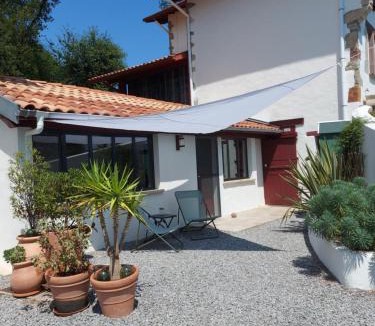 Espelette Bed & Breakfast | VILLA XARAN ERDIAN Chambres d'hôtes