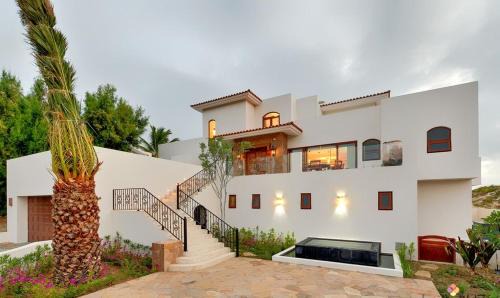 La Paz Villa | Villa Zachary
