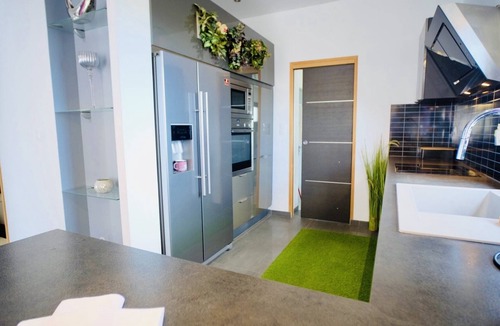 Demouville Villa | Villa Zara